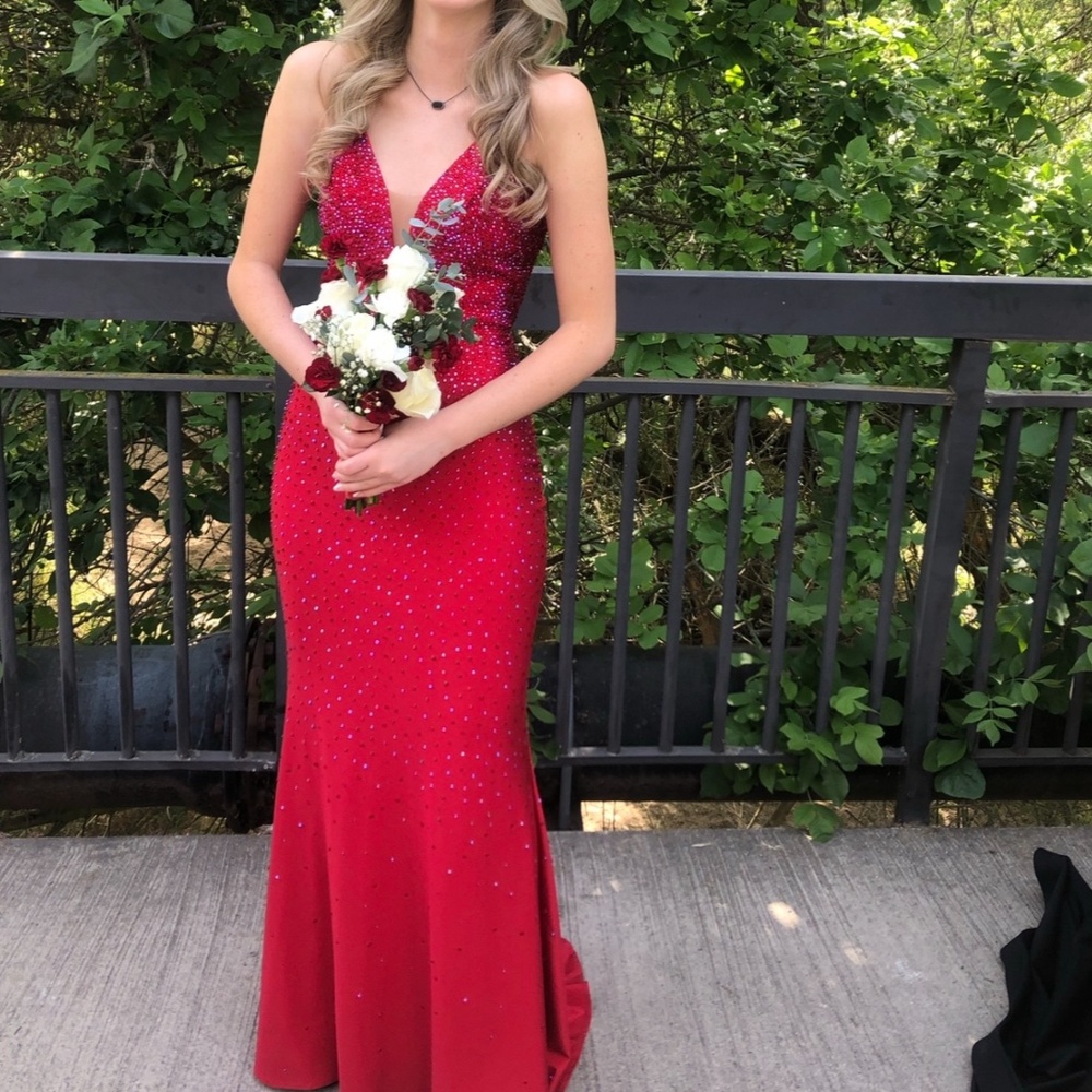 Faviana prom Dress